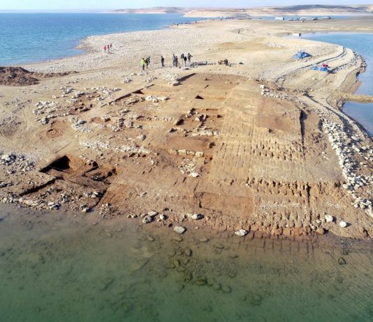 Uma cidade que afundou há 3400 anos literalmente emerge das águas do Tigre